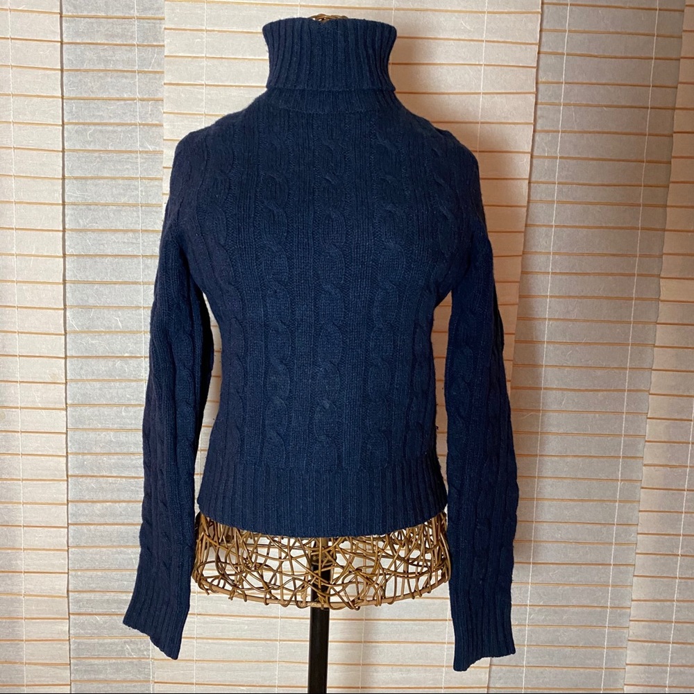 Y2K Abercrombie & Fitch Cable Sweater